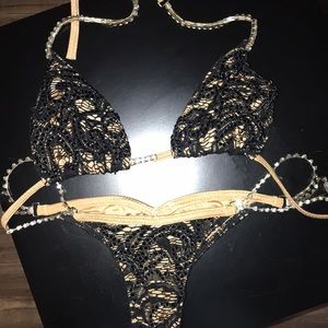 Competition swim wear